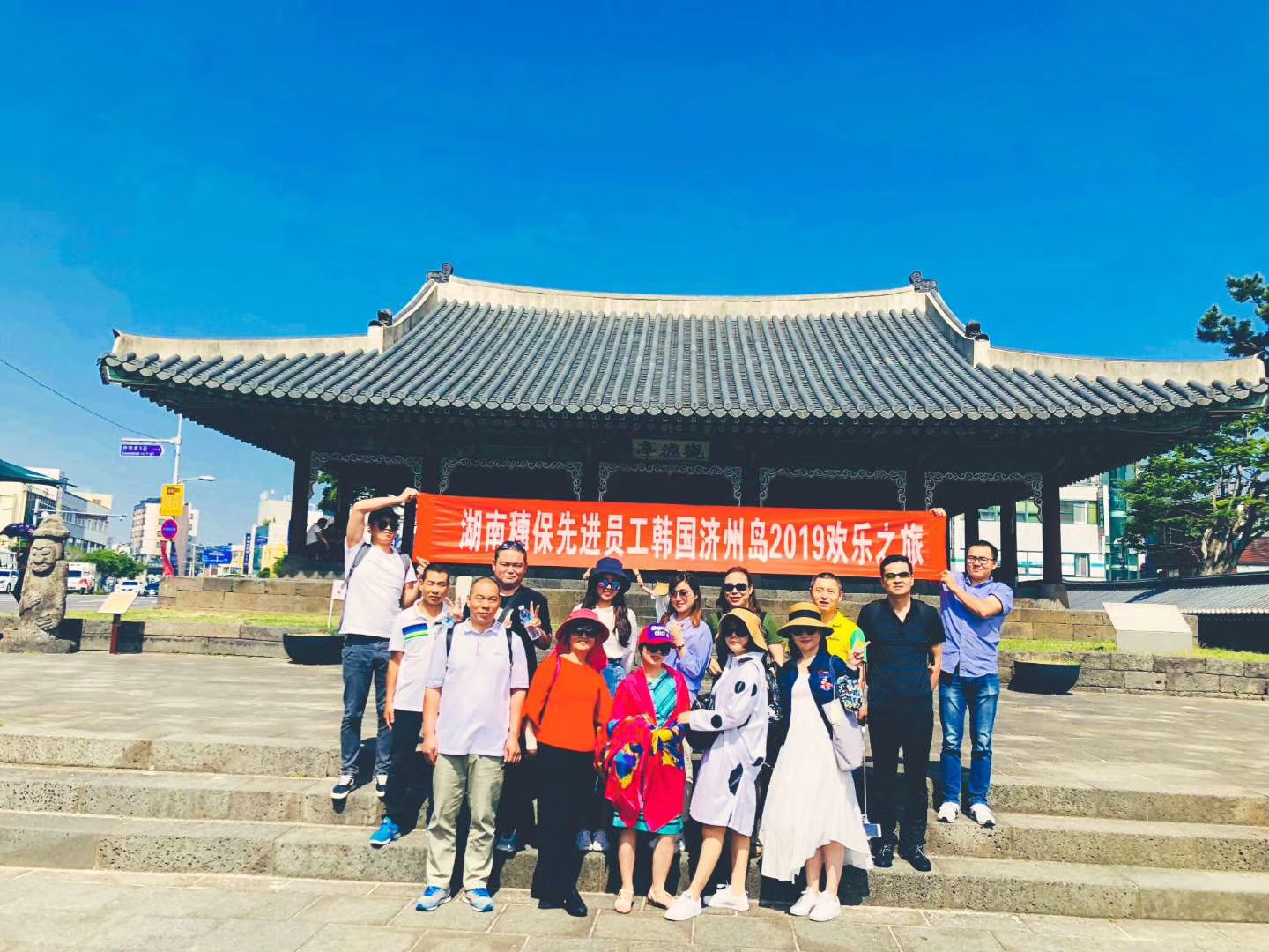遠(yuǎn)程監(jiān)控,報(bào)警巡邏,清機(jī)加鈔,清分整點(diǎn),憑證寄庫(kù),頭寸箱寄庫(kù),商鋪安保,智能家居 遠(yuǎn)程監(jiān)控,報(bào)警巡邏,清機(jī)加鈔,清分整點(diǎn),憑證寄庫(kù),頭寸箱寄庫(kù),商鋪安保,智能家居